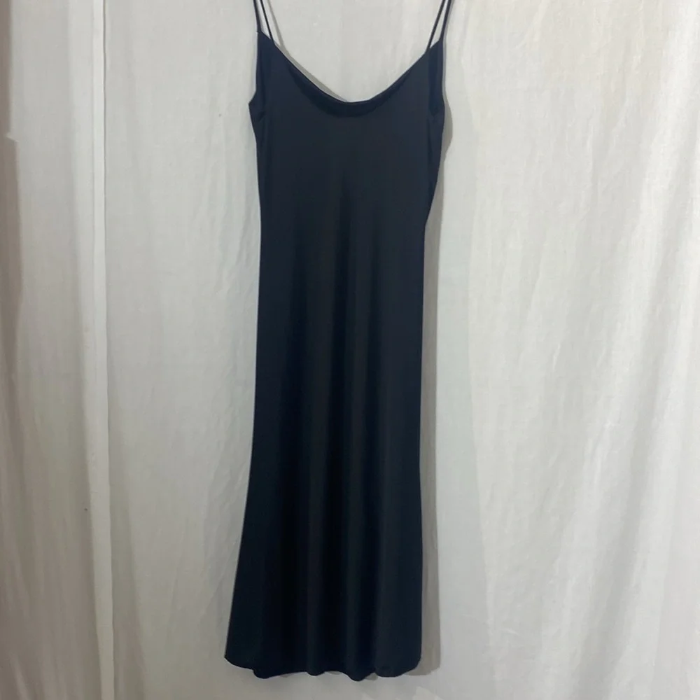 NWT SINCERELY JULES BLACK COWL NECK SLIP DRESS. SIZE: XS - Picture 4 of 6